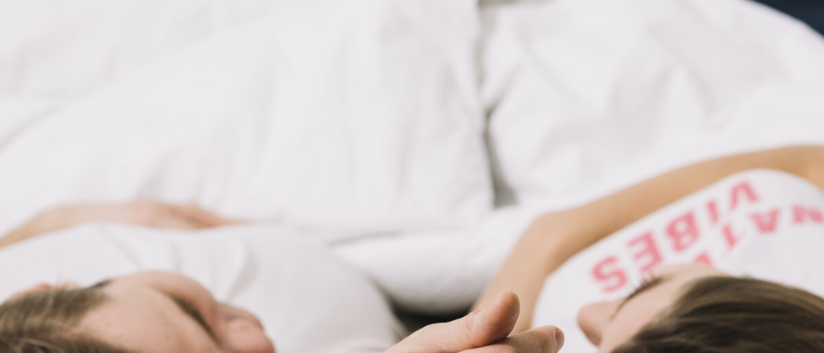 Comment le sommeil, l’alimentation et le sport influencent ton désir